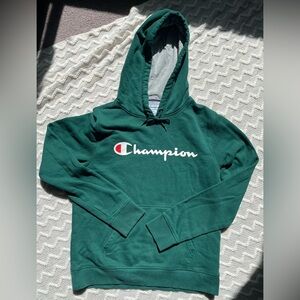 Men’s champion hoodie size medium